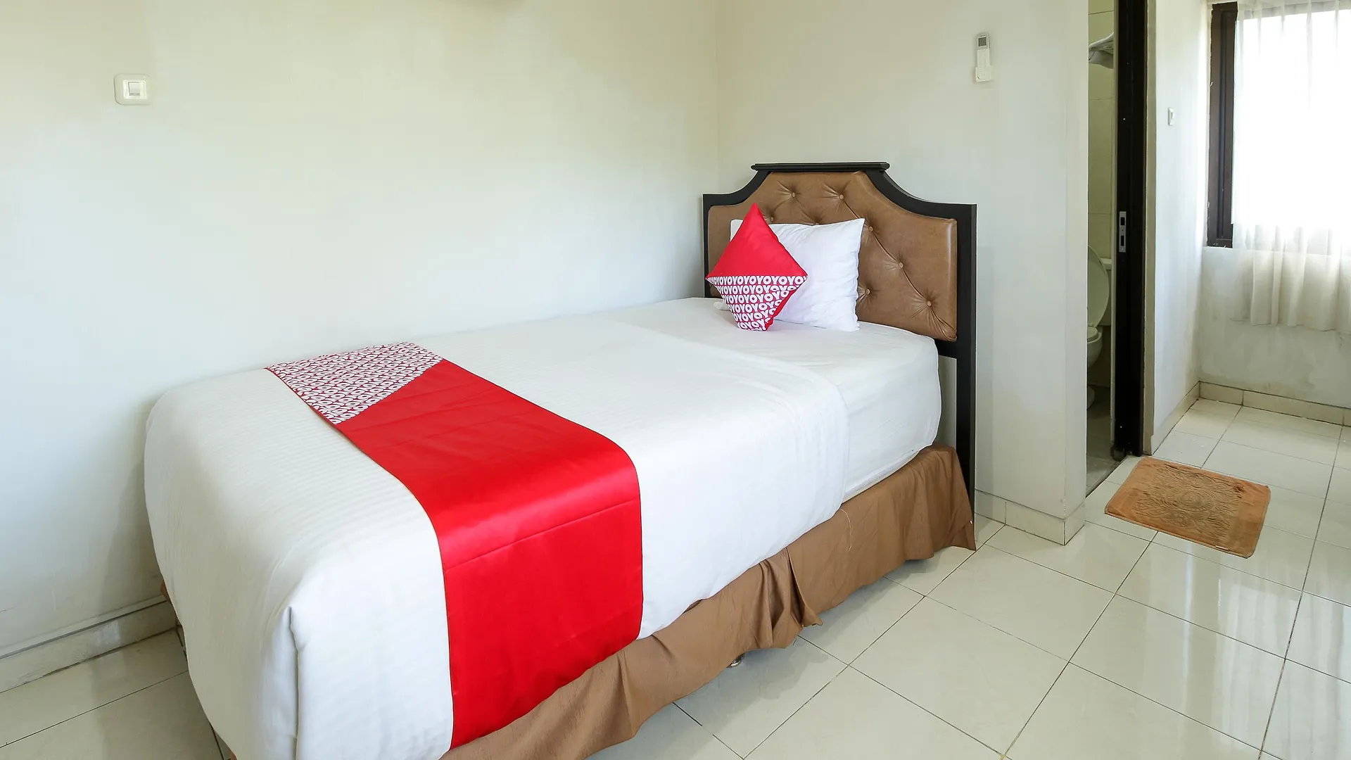 Oyo 734 Tuban Torres Accomodation Hotel Kuta  Guest house