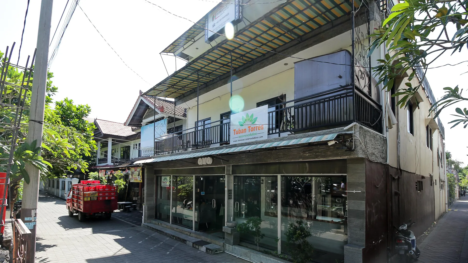 Oyo 734 Tuban Torres Accomodation Hotel Kuta  Guest house